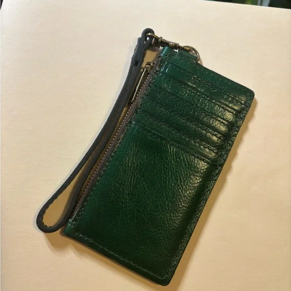 Patricia Nash Forest Green Leather Wristlet - Picture 4 of 6